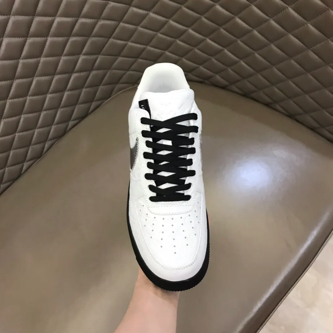 lMen's shoes 💰p440 "*OUIS *UITTO*" x OFF-WHITE x Nike tripartite collaboration! Trendy and cool men's casual sports shoes with unrivaled color matching. The design idea basically continues the style of THE TEN. The Swoosh line and tongue label have a very familiar visual effect and are both fashionable and trendy! A must-have for fashionistas! The effect on your feet is absolutely stunning! Size: 38-45